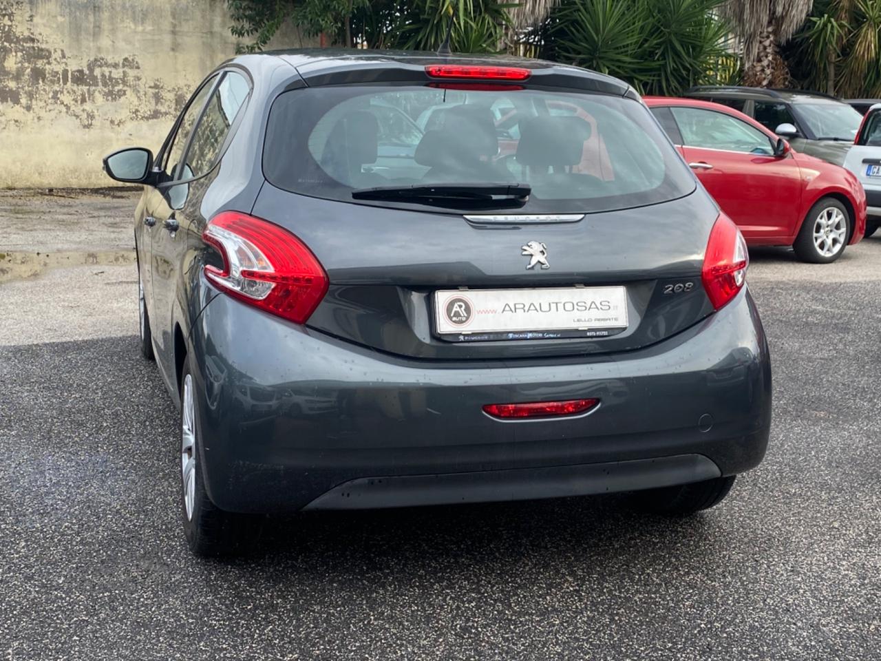 Peugeot 208 1.2 VTi 82 CV 5 porte Allure