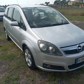 Opel Zafira 1.9 CDTI 120CV Enjoy