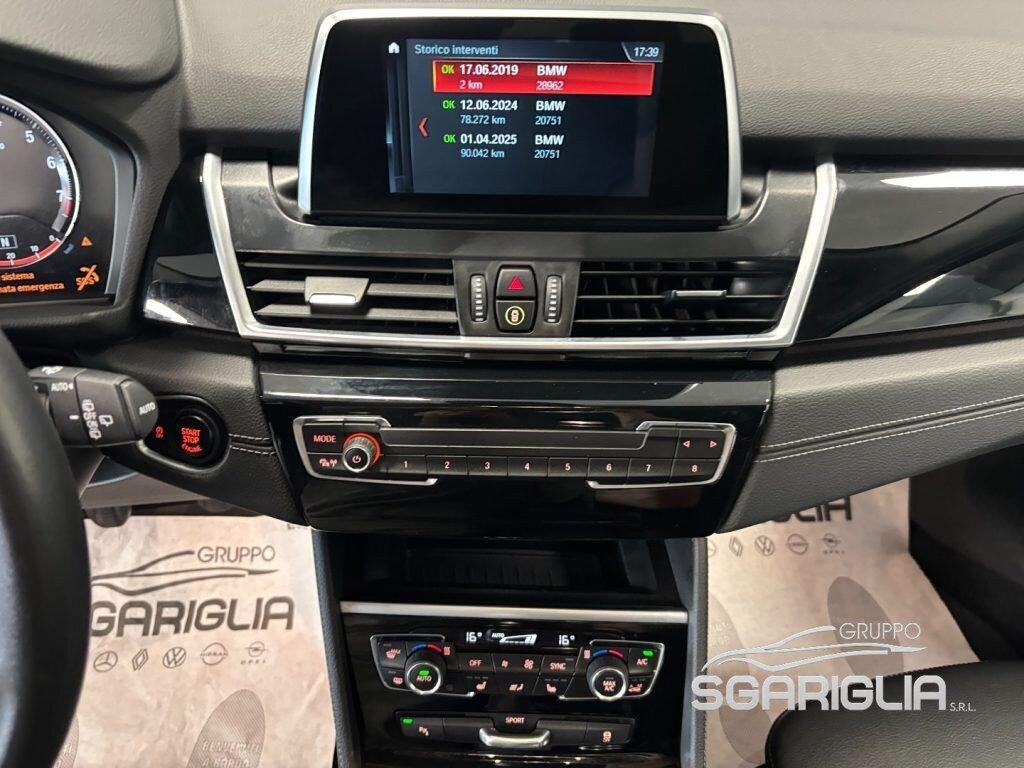 BMW 216 i Gran Tourer Advantage Full Optional