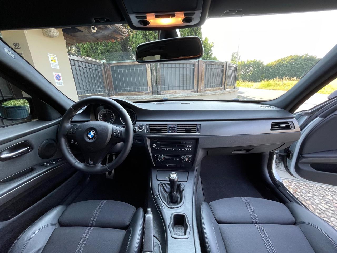 Bmw M3 e90 V8 *MANUALE*
