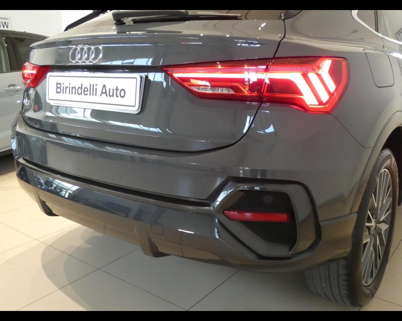 AUDI Q3 2ª serie - Q3 SPB 35 TDI S tronic Business Plus
