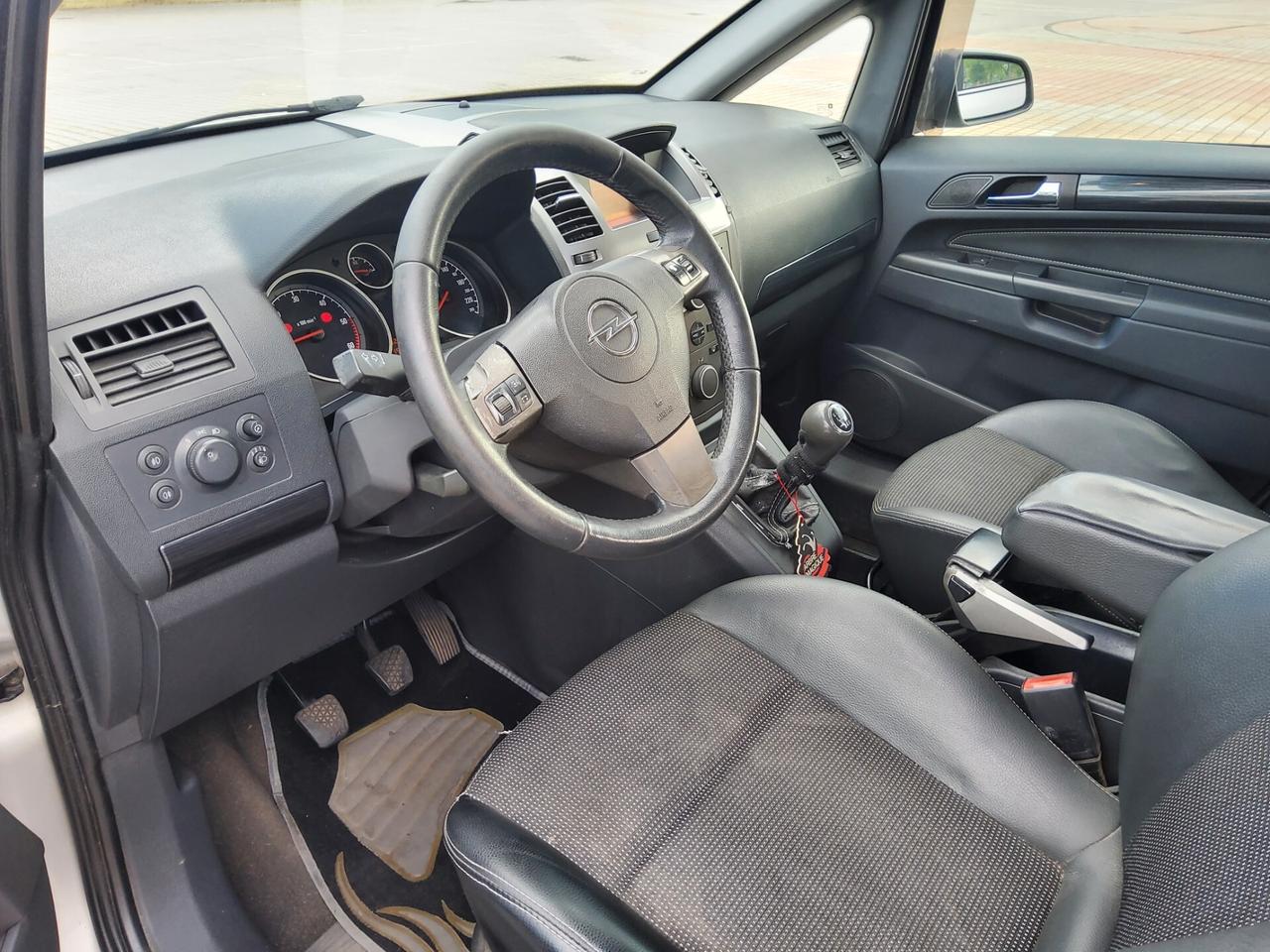 Opel Zafira 1.9 CDTI 120CV Cosmo