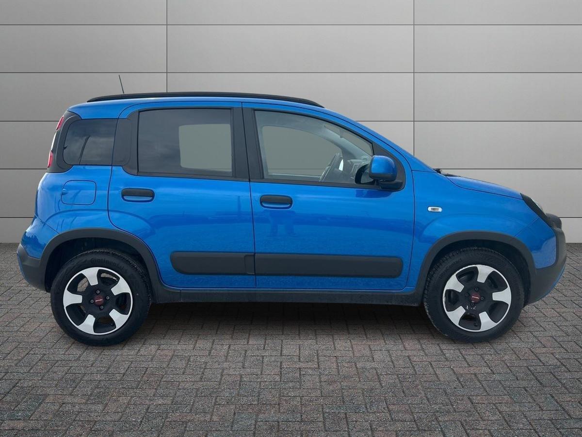 FIAT Panda III 2021 Cross - Panda 1.0 firefly hybrid City Cross s&s 70cv 5p.ti