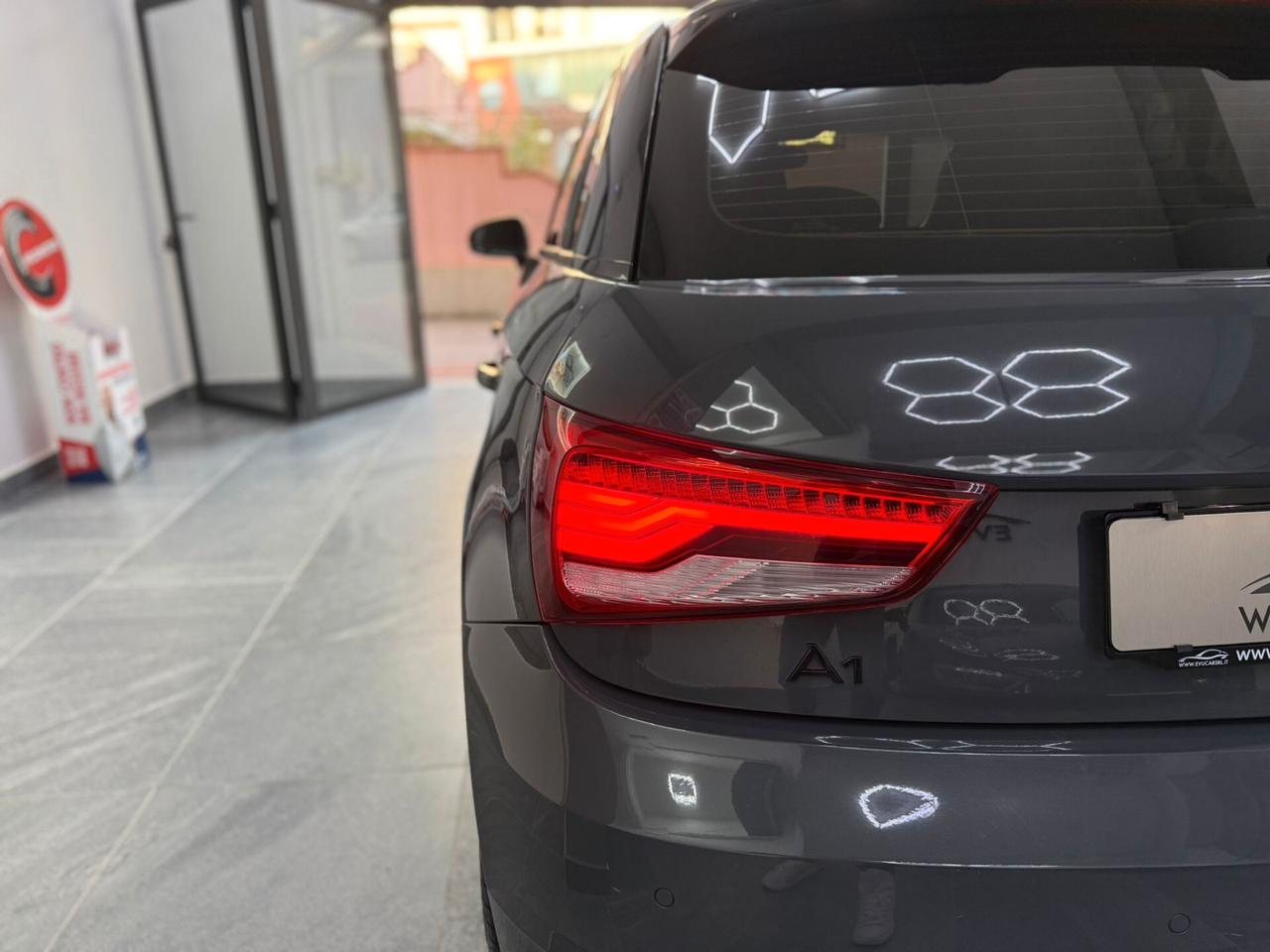 Audi A1 1.6 TDI 116 CV S tronic Sline Edition