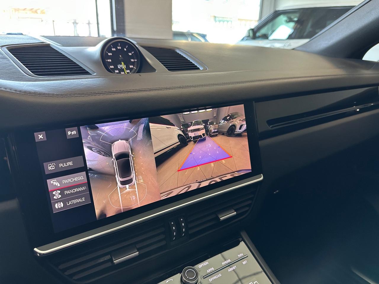 Porsche Cayenne Coupé 3.0 V6 E-Hybrid 462cv