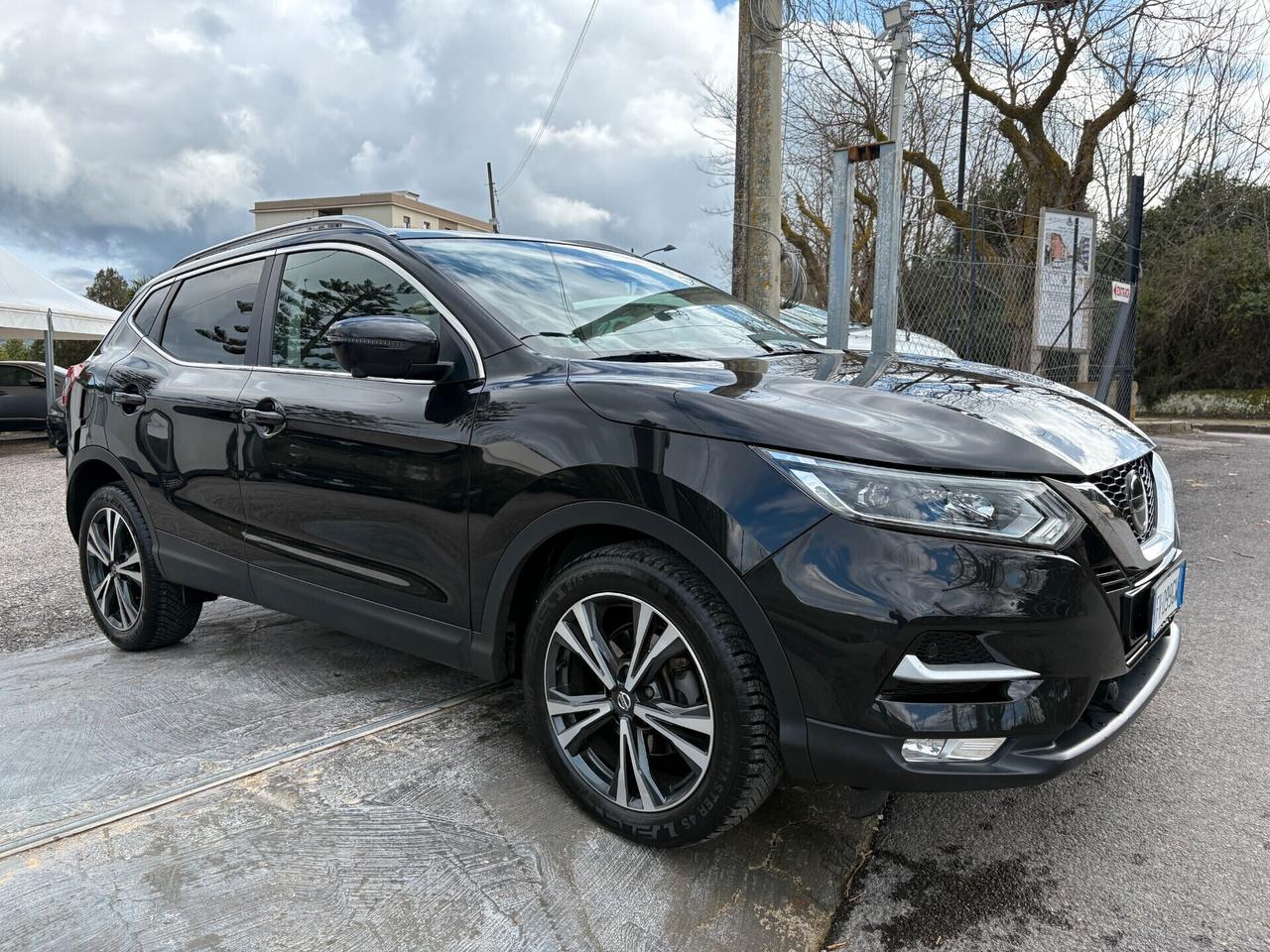 Nissan Qashqai N-tec 1.5 dCi (TETTO-NAVI-RETRO CAMERA)