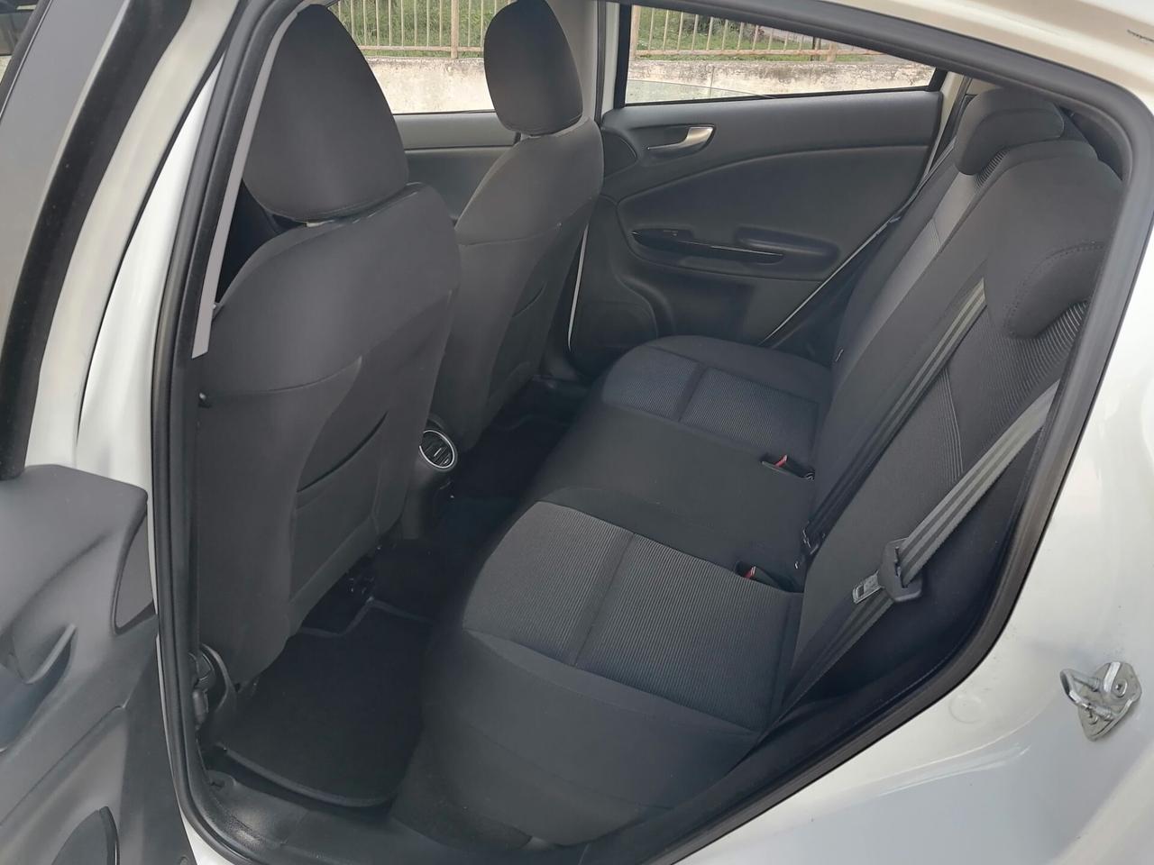 Alfa Romeo Giulietta 1.6 JTDm-2 105 CV *127.000km* 2013