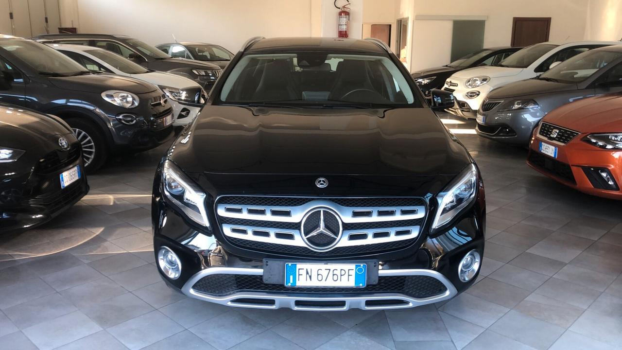 Mercedes-benz GLA 180 d Automatic Sport Cross