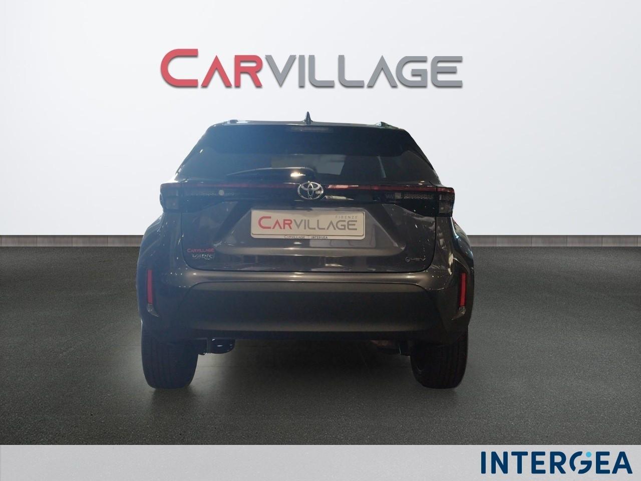TOYOTA Yaris Cross 1.5h Lounge fwd 130cv e-cvt