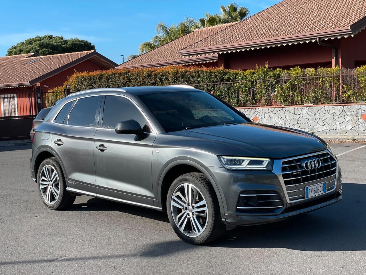 Audi Q5 40 TDI quattro S tronic S line plus