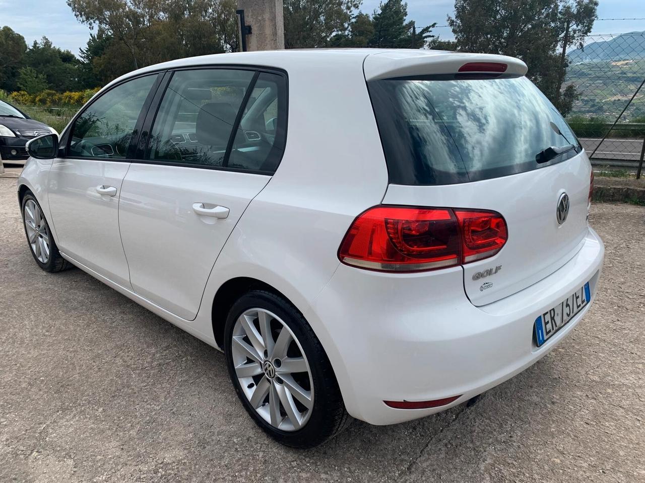 Volkswagen Golf 1.6 TDI 5p. Highline - 2013