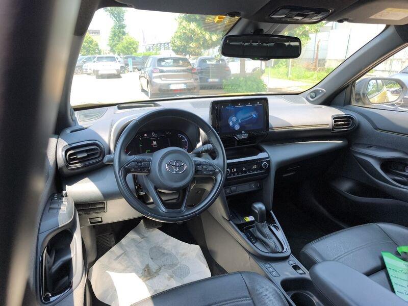 Toyota Yaris Cross 1.5h Premiere awd-i 116cv e-cvt