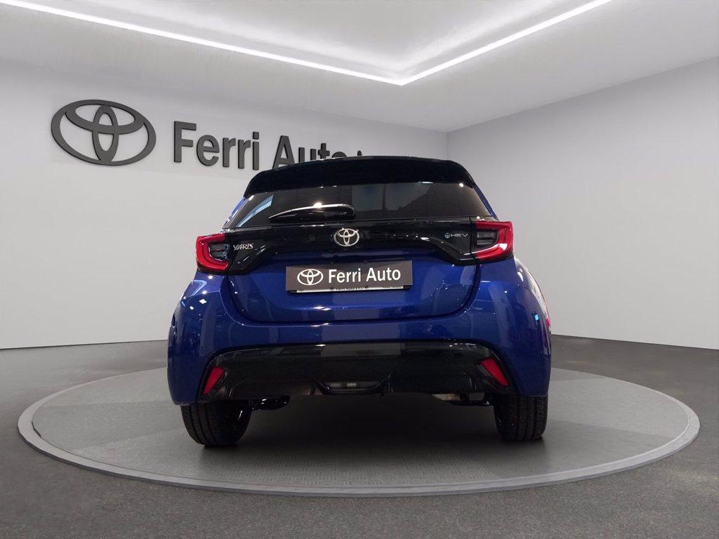 TOYOTA Yaris 1.5h 130 lounge del 2026