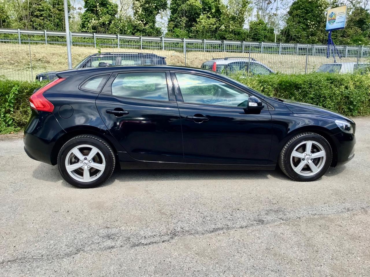 Volvo V40 D2 Business Turbodiesel 120Cv