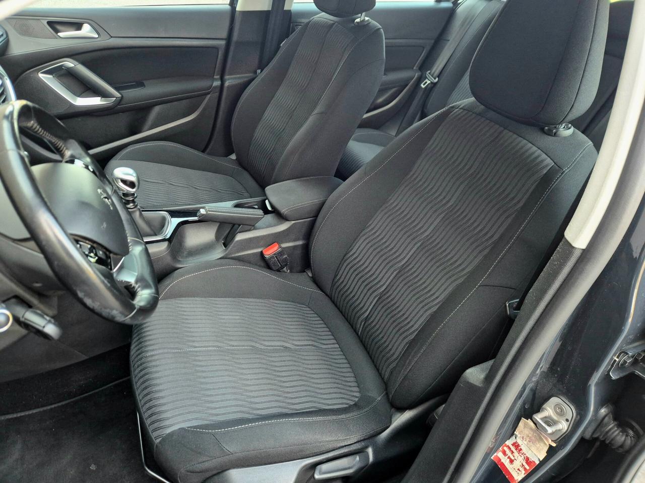 Peugeot 308 5p 1.6 e-hdi 8v Active s&s 115cv