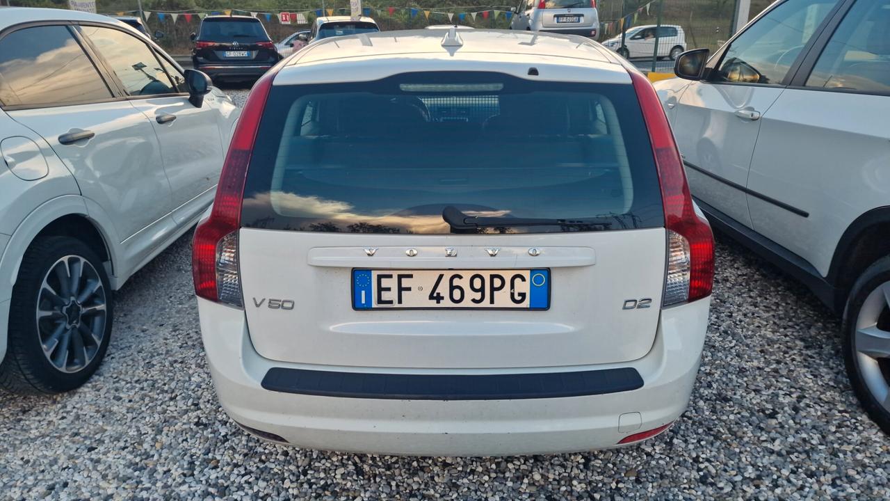 Volvo V50 2.0 D cat Momentum