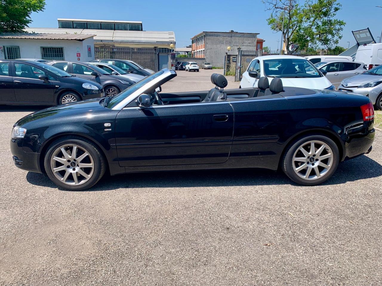 Audi A4 Cabriolet 2.0 16V TFSI multitronic S-Line