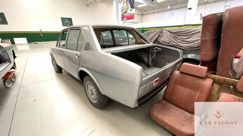 Alfa Romeo Alfetta Alfetta Prima serie Scudo Stretto DA FINIRE