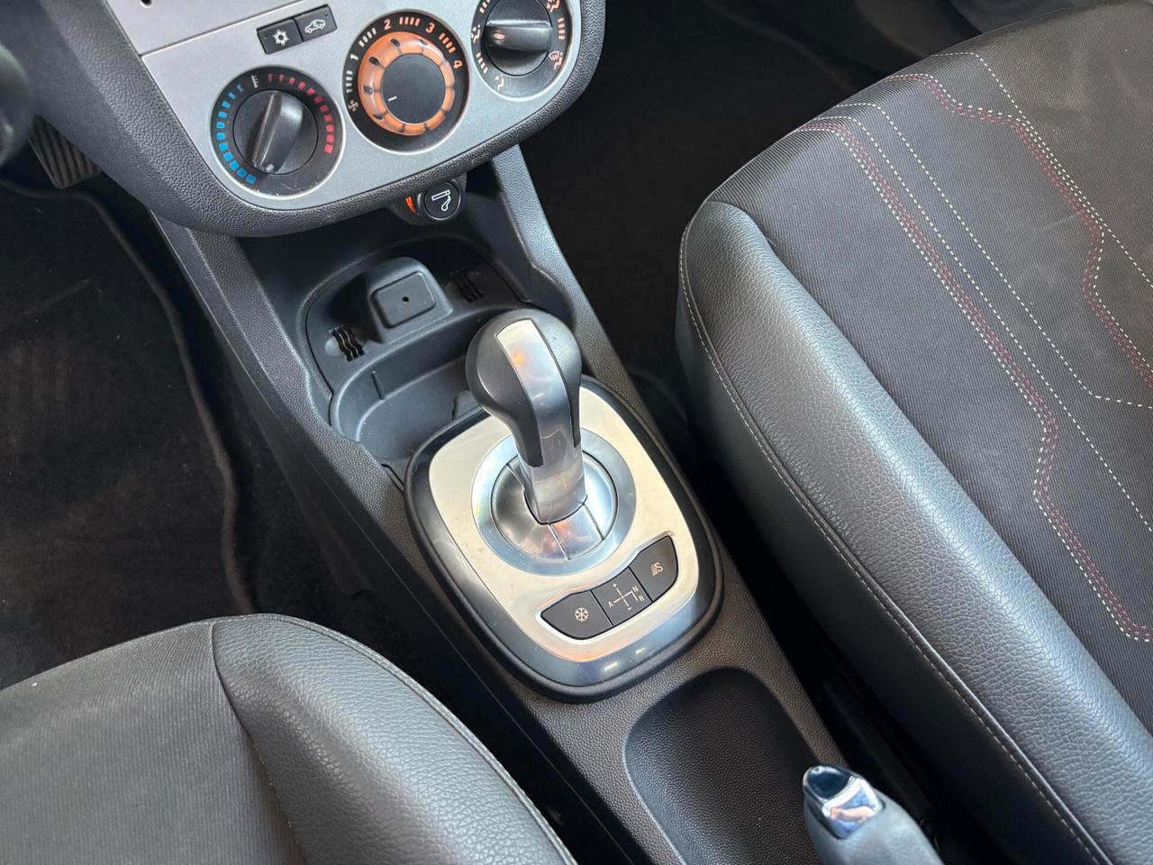 Opel Corsa 1.2 5 porte One