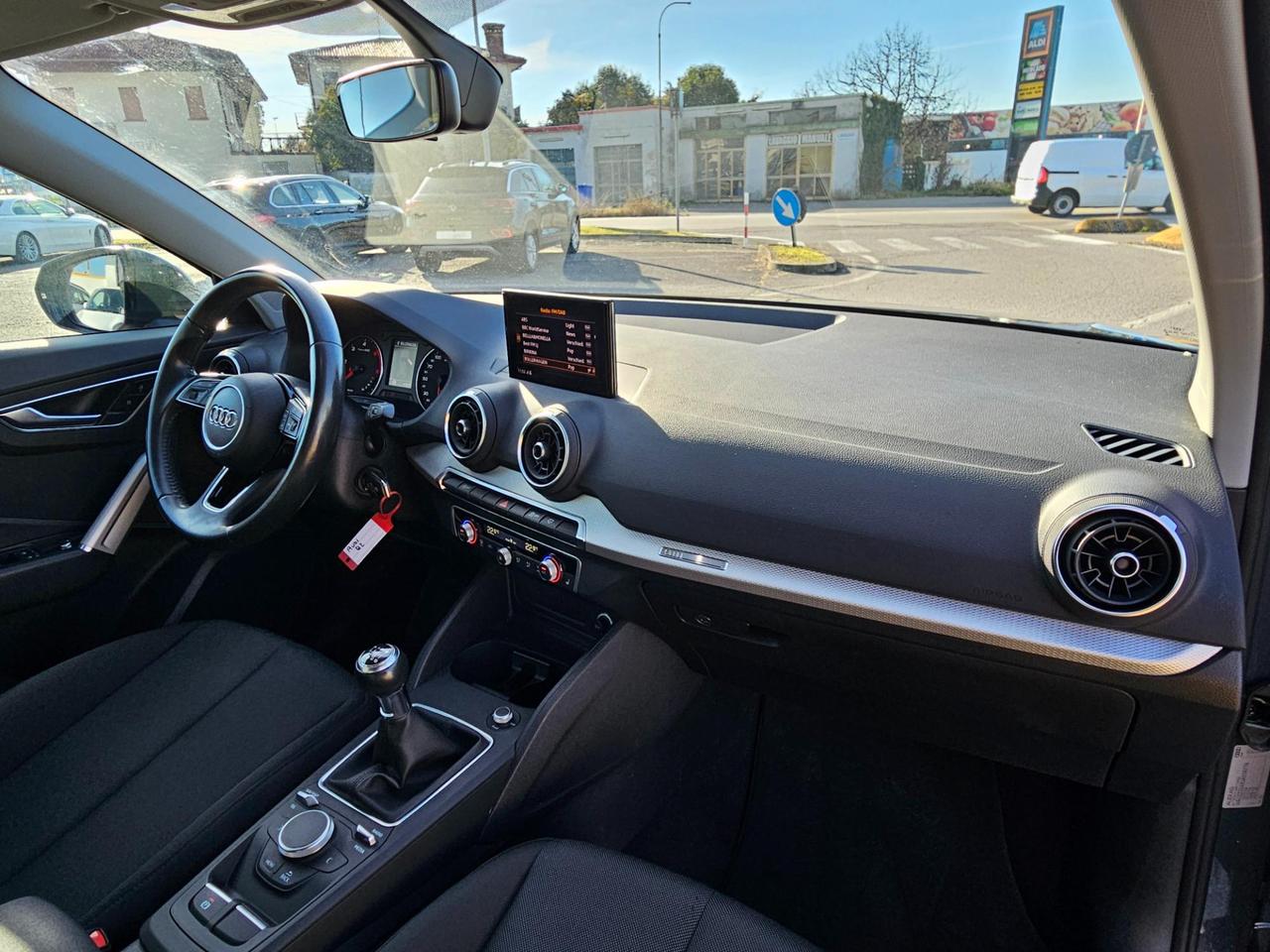 Audi Q2 1.6 tdi Business EURO 6
