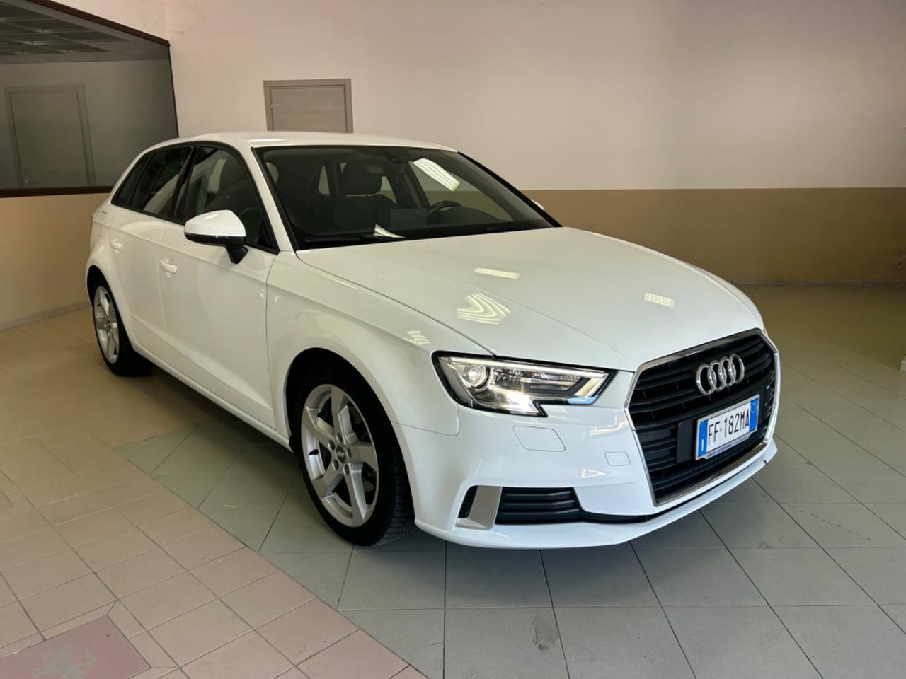 Audi A3 SPB 1.6 TDI 110 cv anno 2016