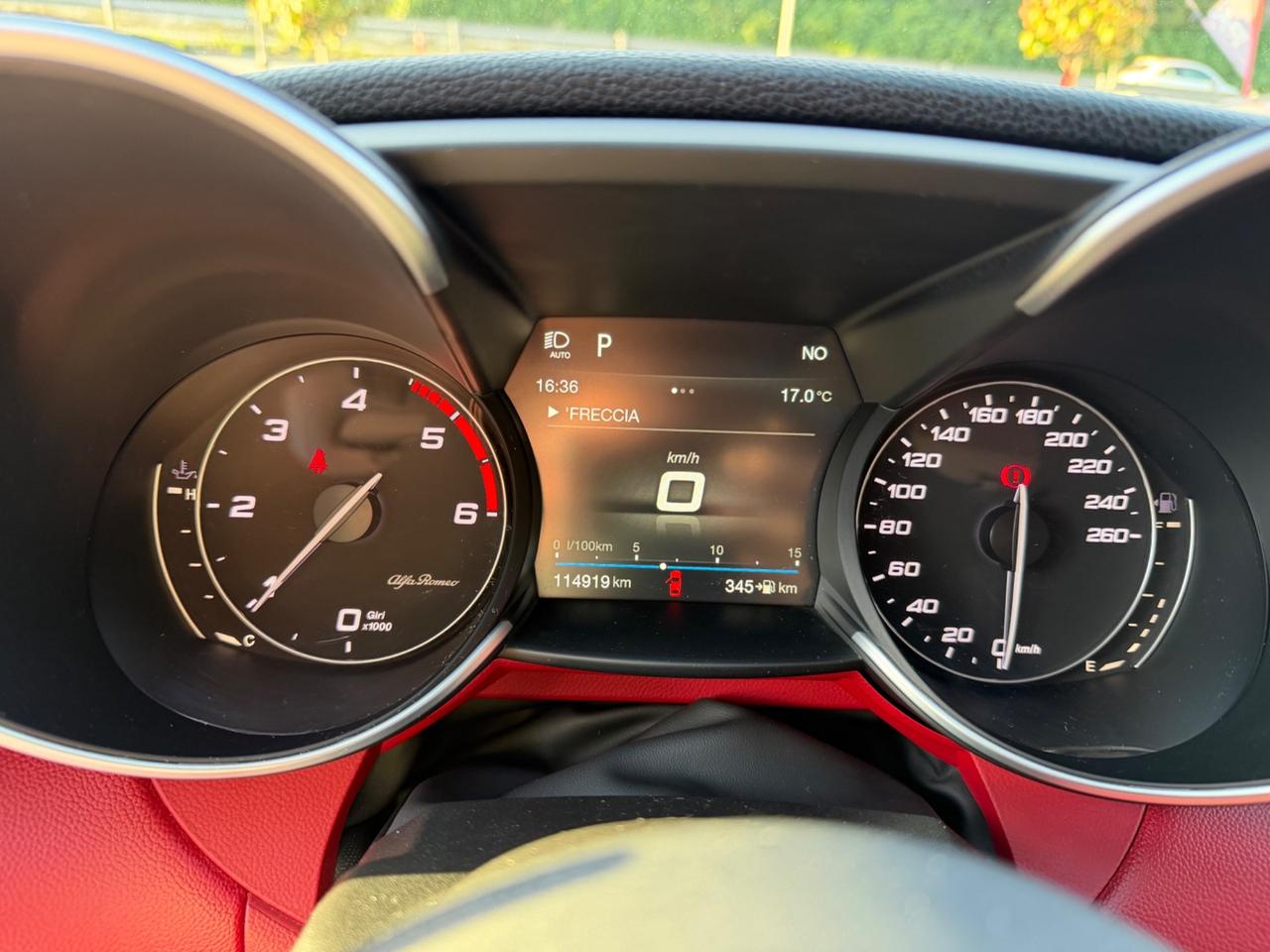 Alfa Romeo Giulia 2.2 Turbodiesel 210 CV AT8 AWD Q4 Veloce