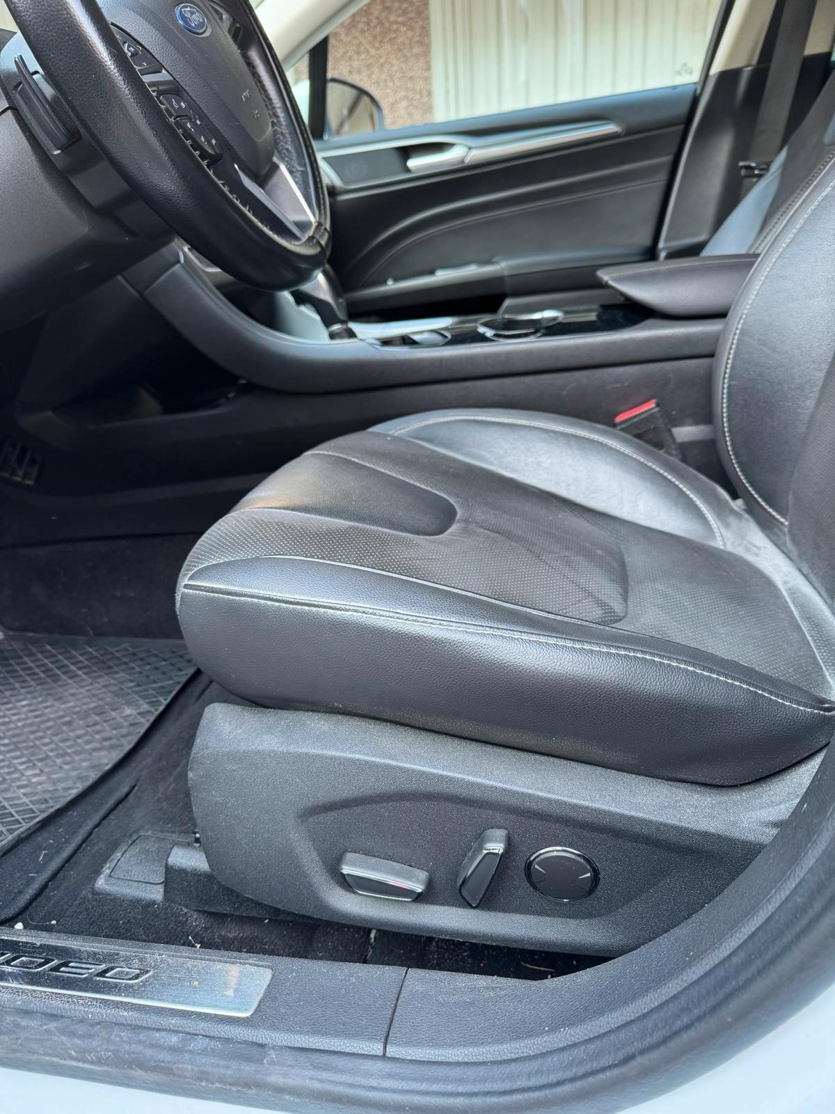 Ford Mondeo 2.0 TDCi 150 CV S&S Powershift 5p. Titanium Business
