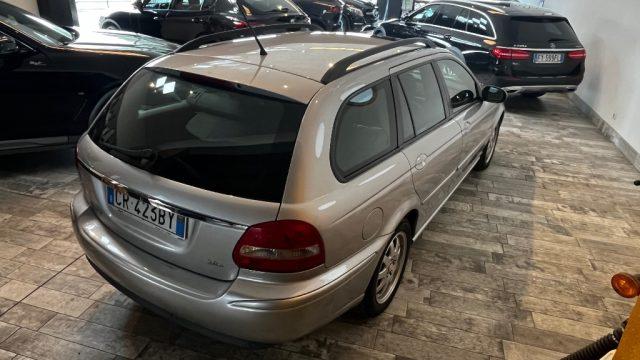 JAGUAR X-Type 2.0D cat Wagon Executive EU3