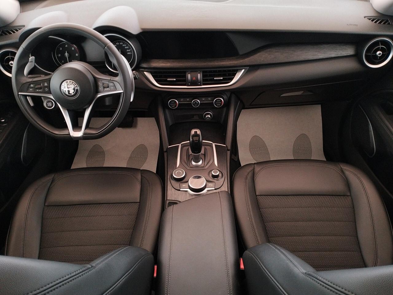 ALFA ROMEO STELVIO 2.2 t Executive Q4 190cv auto my19 - TETTO PANORAMICO - IVA ESPOSTA