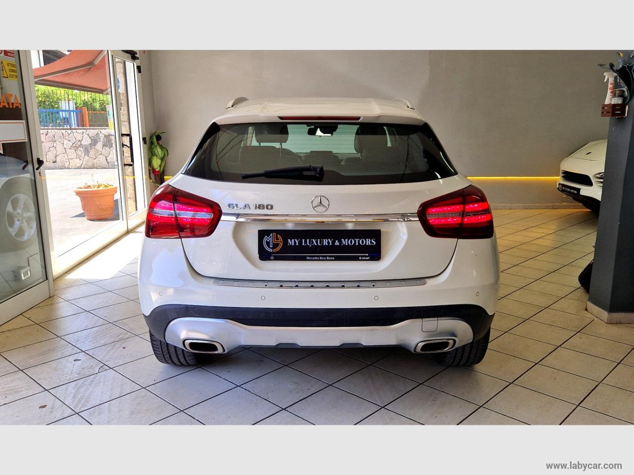 MERCEDES-BENZ GLA 180 Executive AUTOMATICA
