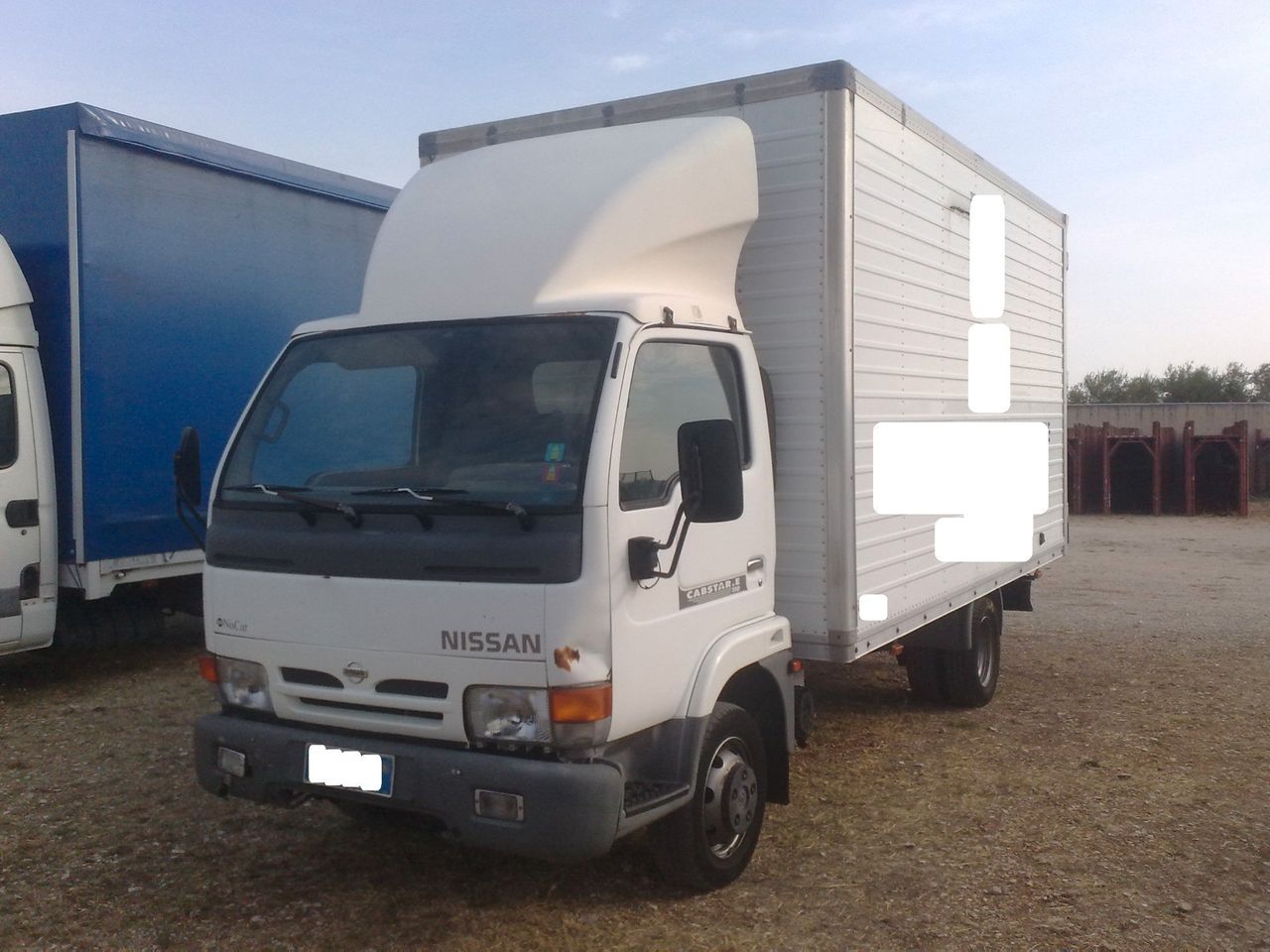 Nissan Cabstar 3.0dci 105cv CASSA IN LEGA