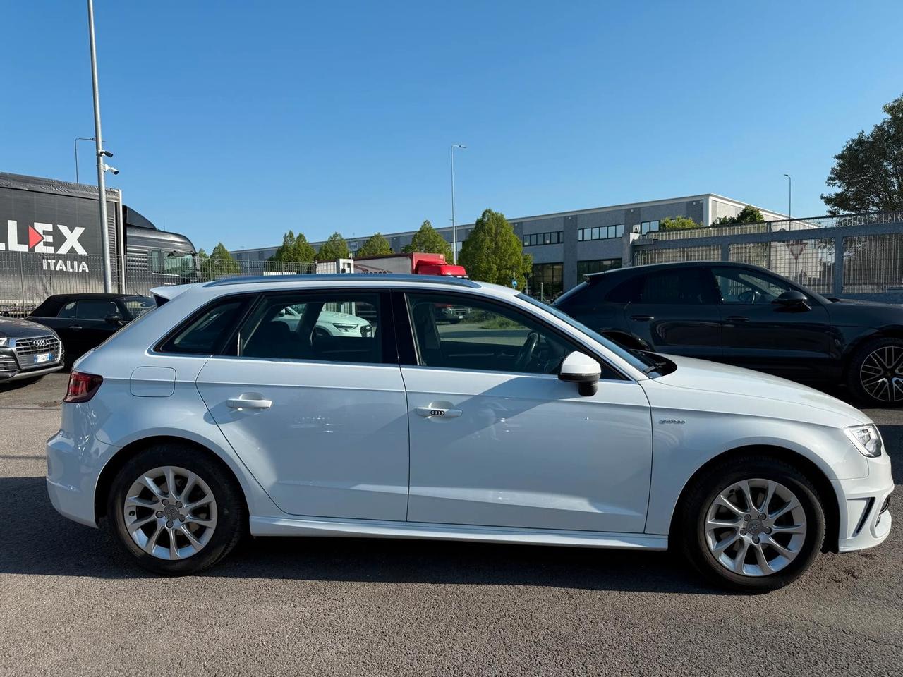 Audi A3 SPB 1.4 TFSI S tronic g-tron Ambition