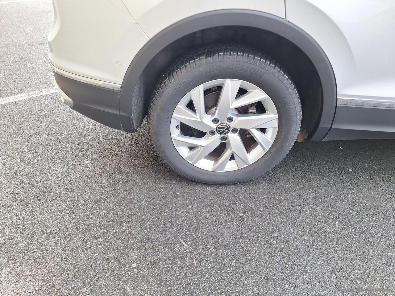 VOLKSWAGEN Tiguan 1.4 TSI eHYBRID DSG Elegance