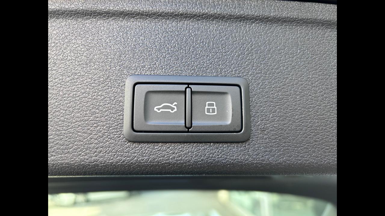 Audi A4 Avant TDI2.0 4L150 A7