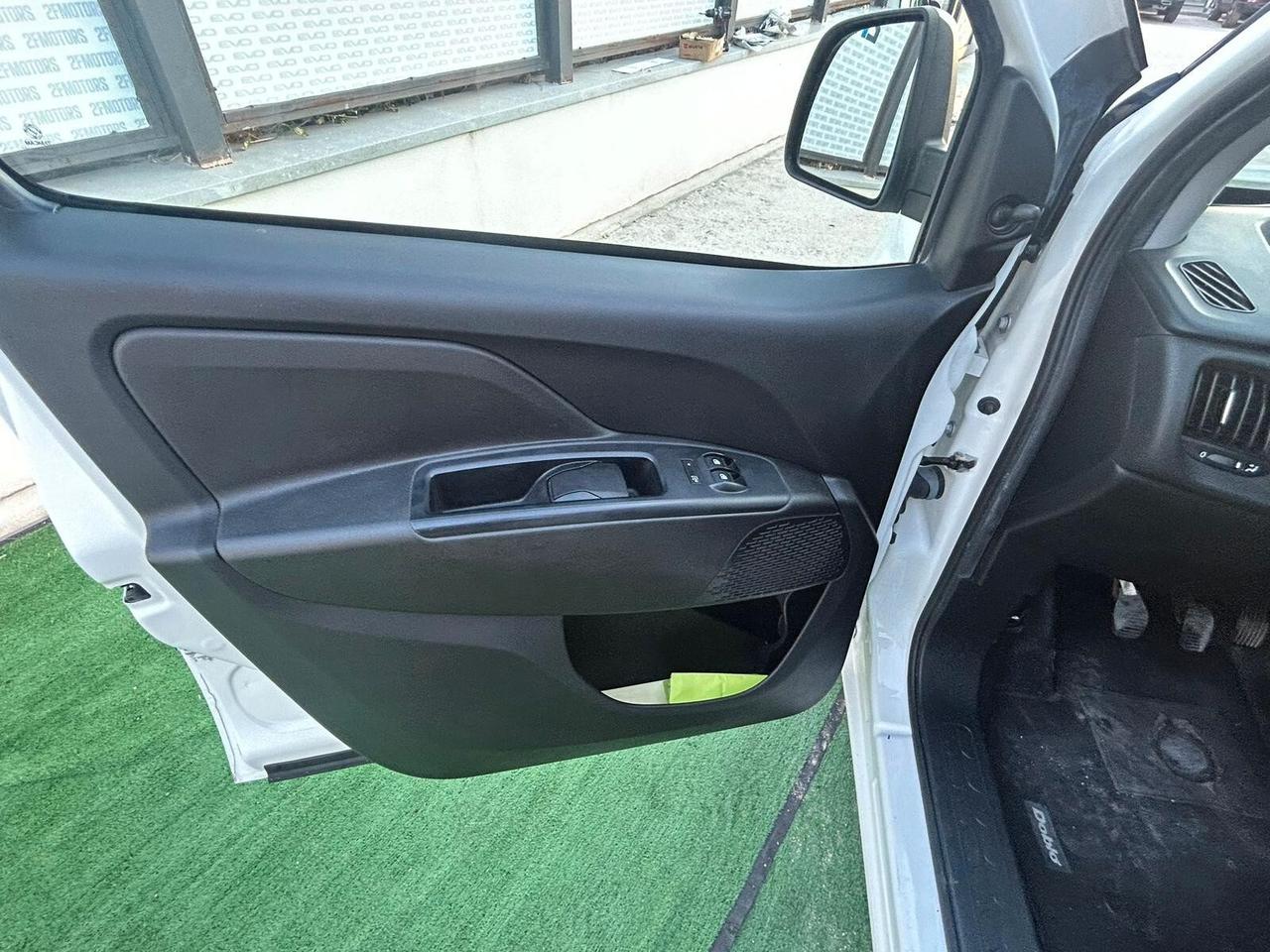 Fiat Doblo 1.6 mjt 16v Easy Cargo CH1