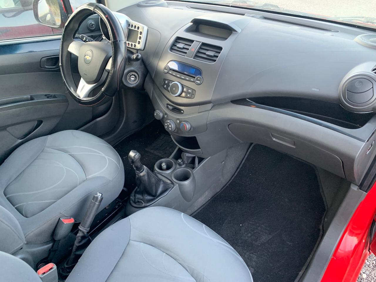 Chevrolet Spark 1.0 GPL - 2012