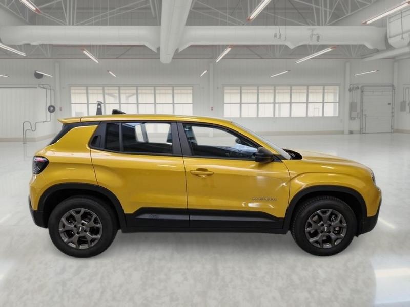 JEEP AVENGER BEV 84 CV LONGITUDE SUV