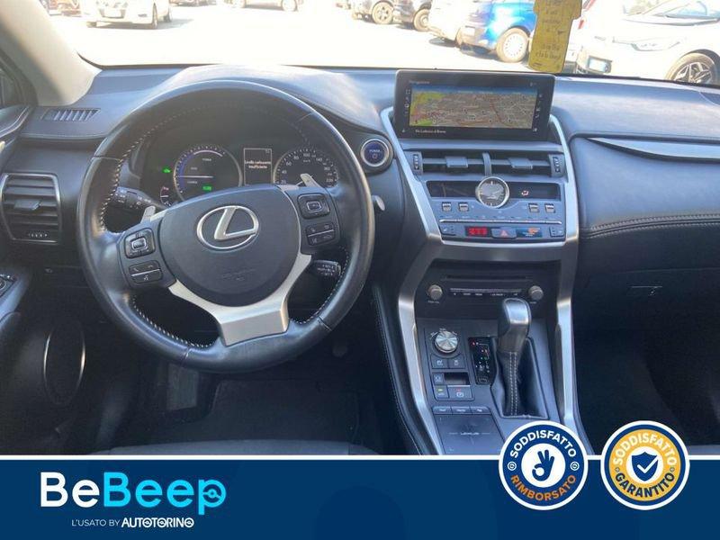 Lexus NX 300H 2.5 SPORT 4WD CVT