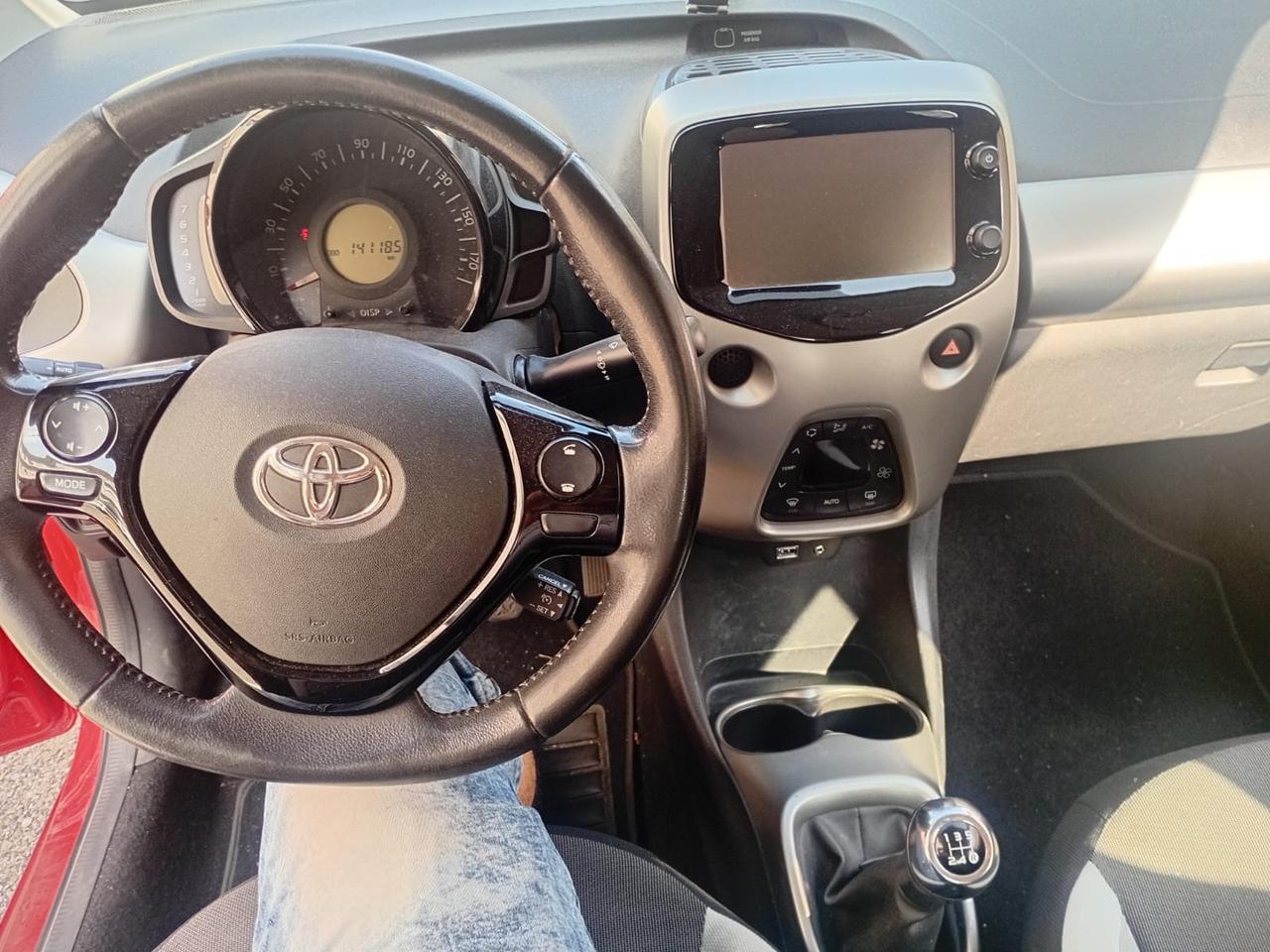Toyota Aygo 1.0 VVT-i 69 CV 5 porte 11/2016