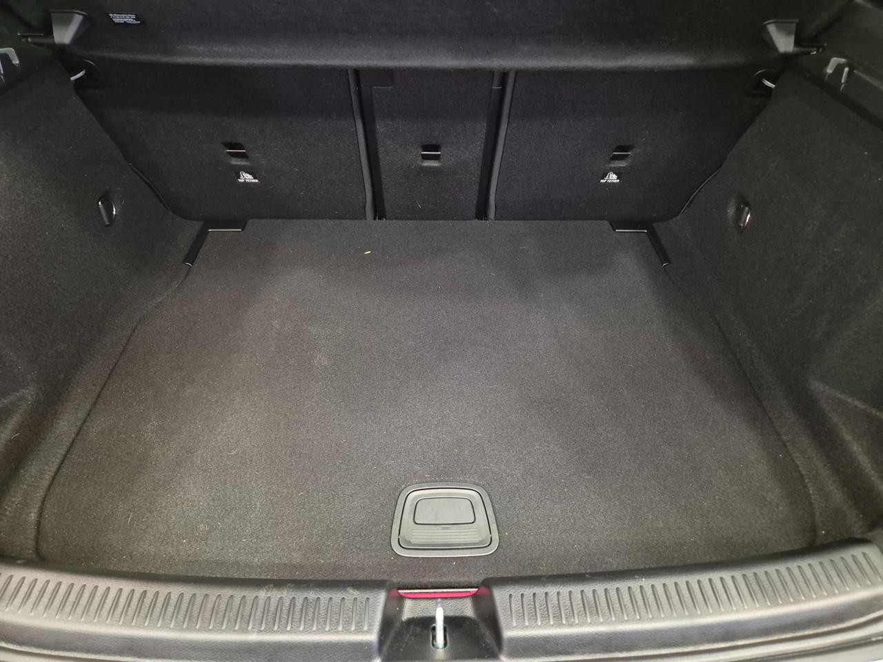 Mercedes A 200 AMG Line Advanced Plus 7G-DCT IN PROMO