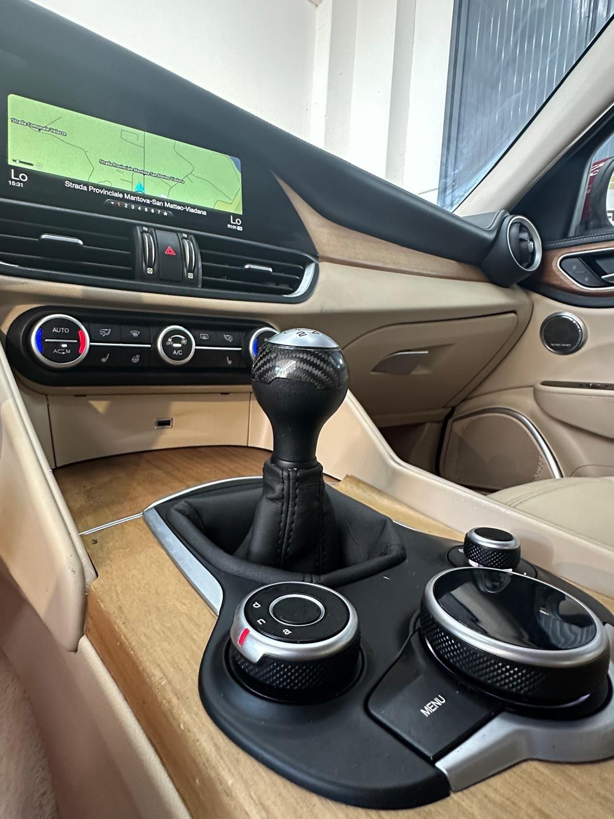 Alfa Romeo Giulia 2.2 Turbodiesel 180CV Super