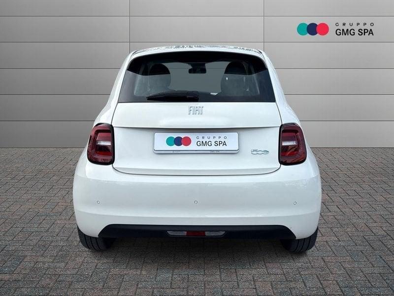 FIAT 500 500e 3+1 42 kWh Icon