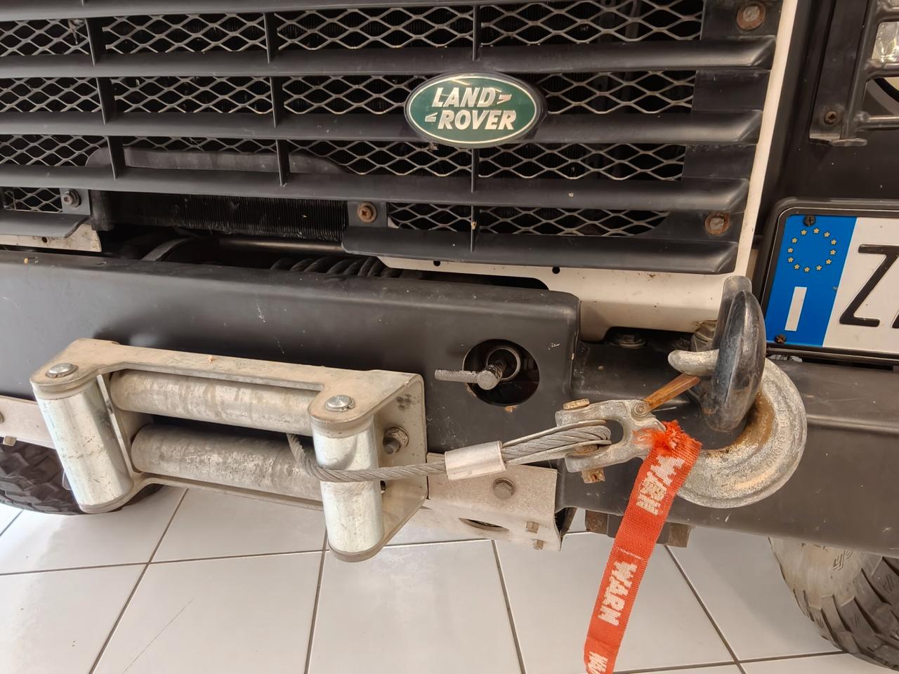 Land Rover Defender 90 turbodiesel Station Wagon