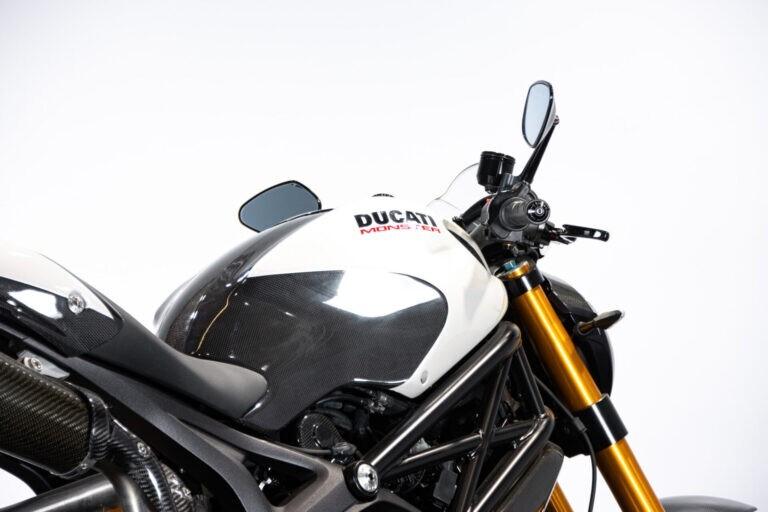 2009 DUCATI MONSTER 1100 S - RDS01720