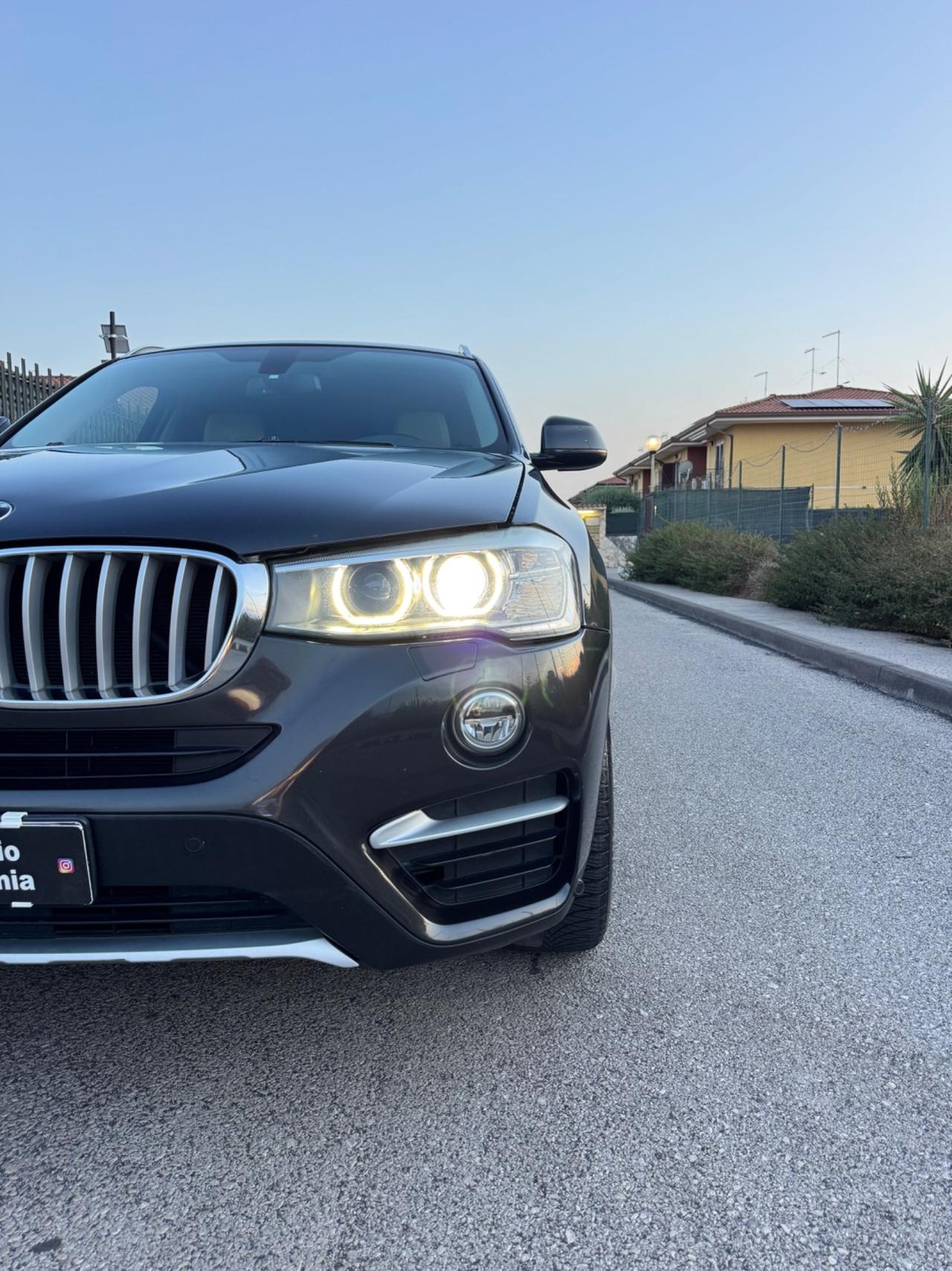 Bmw X4 2.0 INTERNI IN PELLE