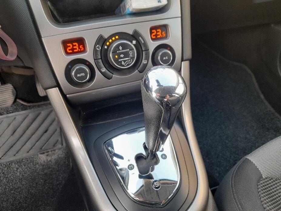PEUGEOT 308 1.6 e-HDi 112CV 5P