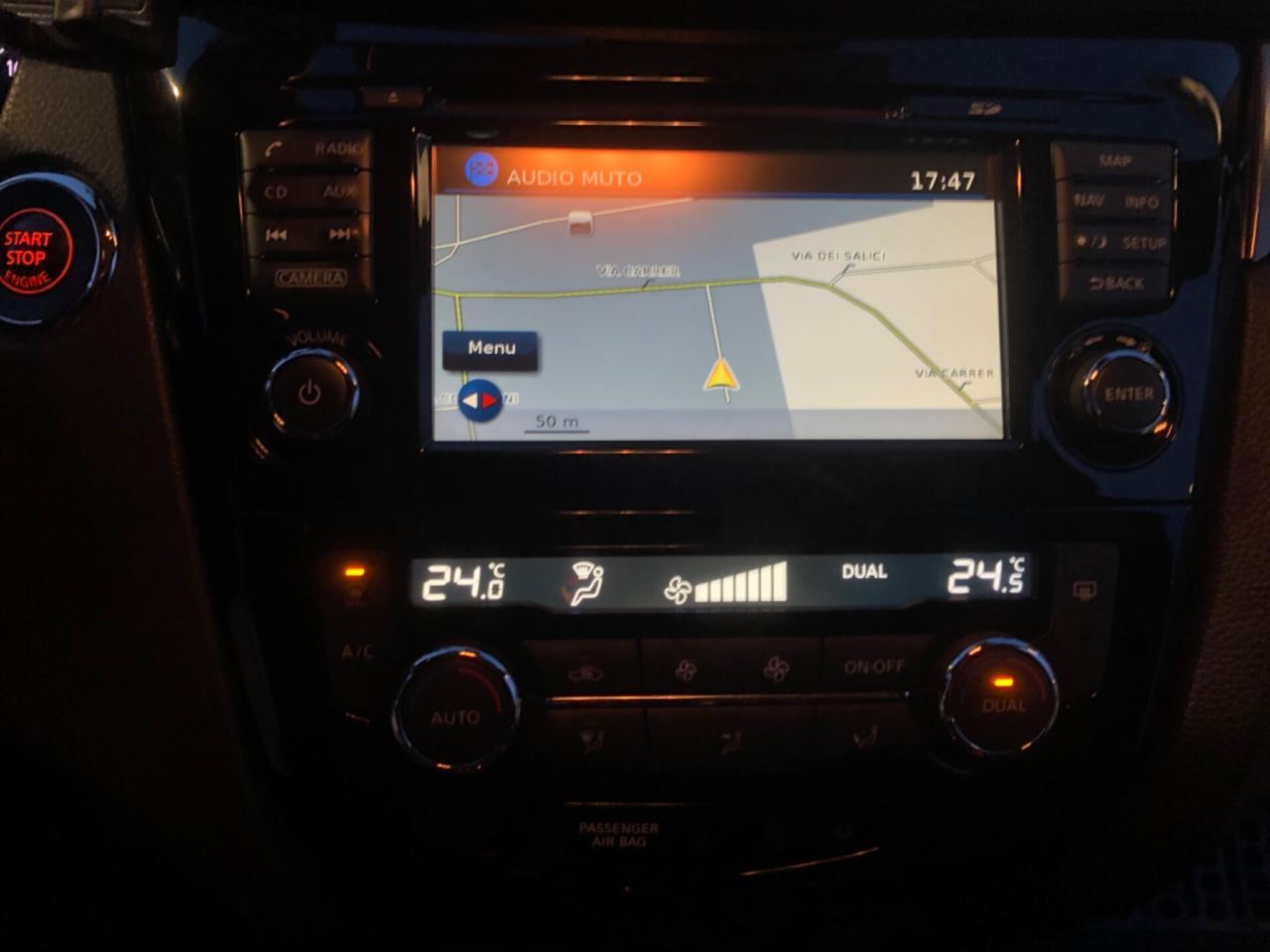 QASHQAI 1.6 DCi N-CONNECTA - TETTO PANORAMICO