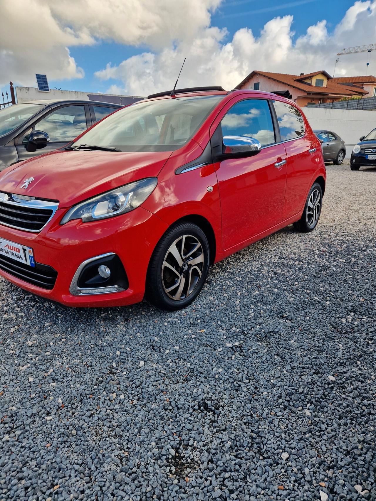 Peugeot 108 PureTech 82 5 porte Allure