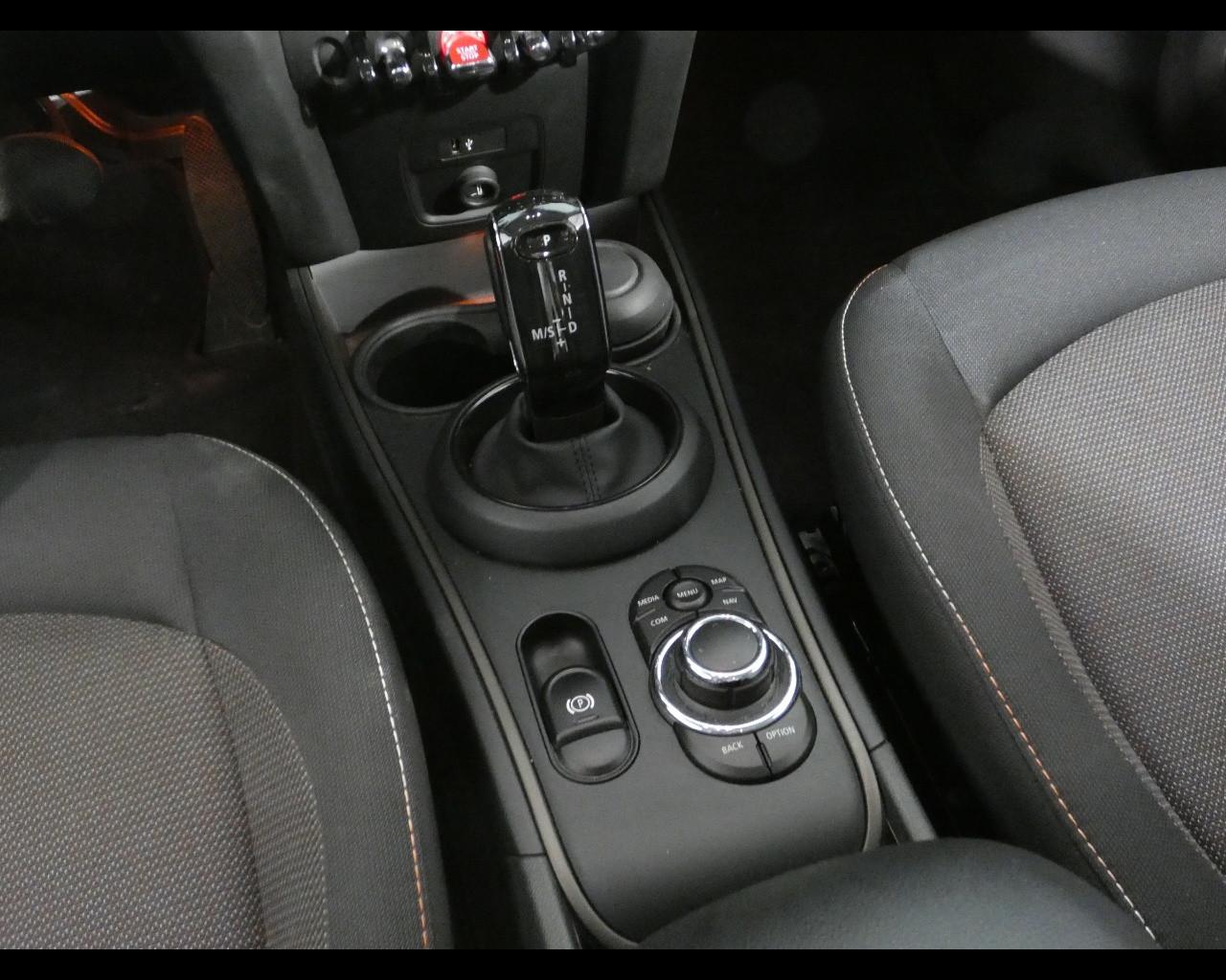 MINI Mini Countrym.(F60) - Mini 1.5 Cooper Classic Countryman