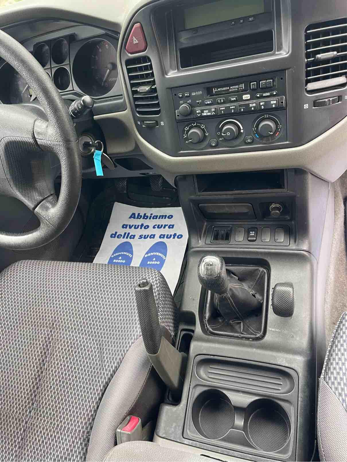 MITSUBISHI PAJERO - 2.5 TDI - SOLO 90 000 KM